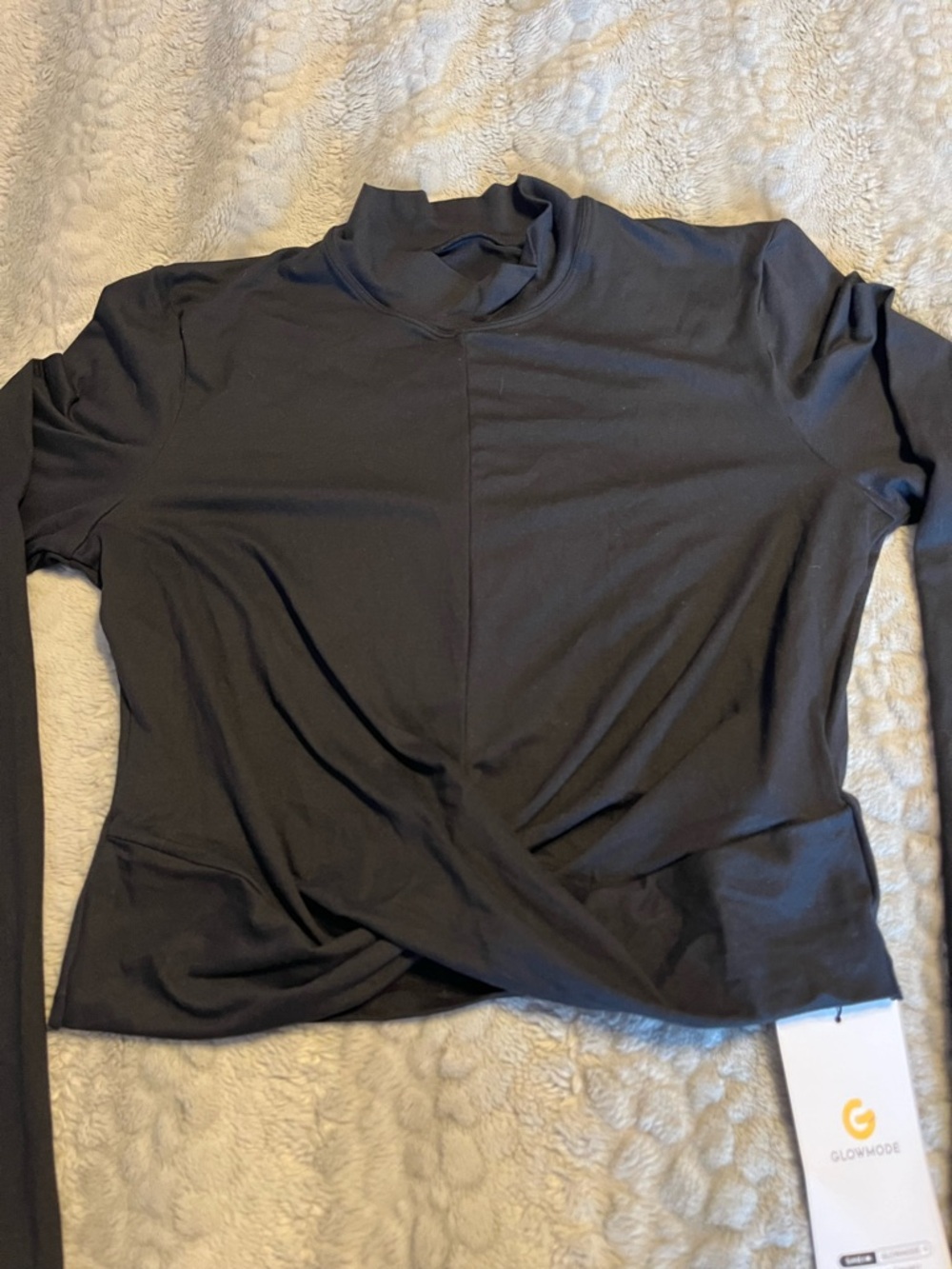 Black Long-Sleeve Twist Front Top - Picture 2 of 4